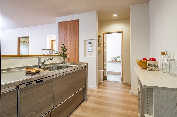 プラネットホームのモデルハウス画像2