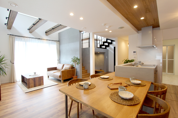 マッケンジーハウス(厚木・平塚・秦野)のモデルハウス画像2