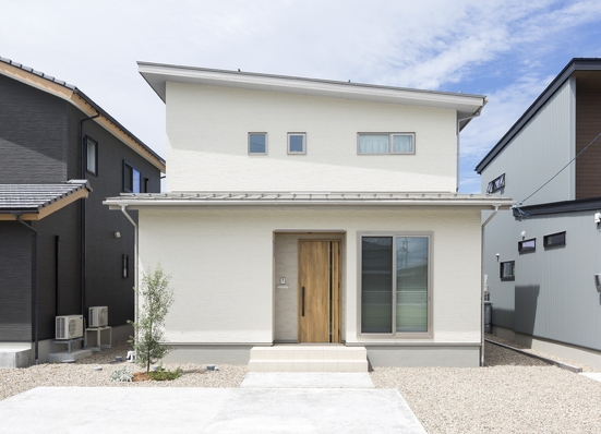 デキノヤホームのモデルハウス画像1