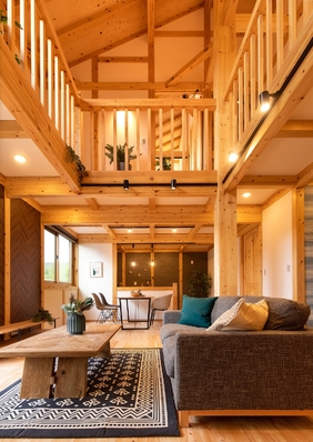 綿半林業のモデルハウス画像2