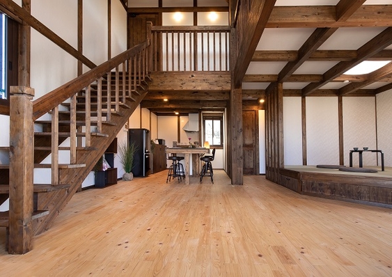 綿半林業のモデルハウス画像1