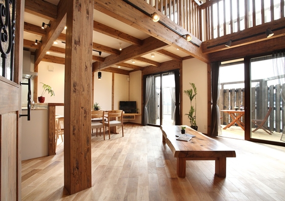 綿半林業のモデルハウス画像1