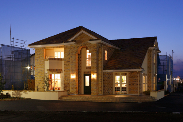 アヴィエスホームのモデルハウス画像1