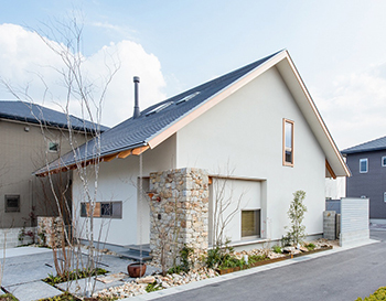 ひのき住宅 【3000万円台/和モダン/オーダーメイド家具】自然素材のおしゃれな経年劣化何年後もずっと愛される家の建築実例画像10