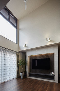 ひのき住宅 【5000万円台/完全分離型/二世帯住宅】家族の距離感と将来を見据えた間取り、デザインの異なる二つの家の建築実例画像5