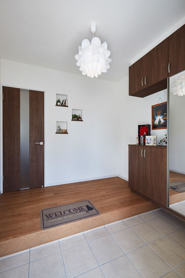 ひのき住宅 【2000万円台/プライベート空間/シンプルモダン】完全プライベートのお庭　北欧風モダン・コートハウスの建築実例画像5