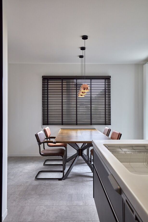 ひのき住宅 【バイクガレージ・平屋】念願のバイクガレージと開放的なリビングを叶えた理想の家の建築実例画像5