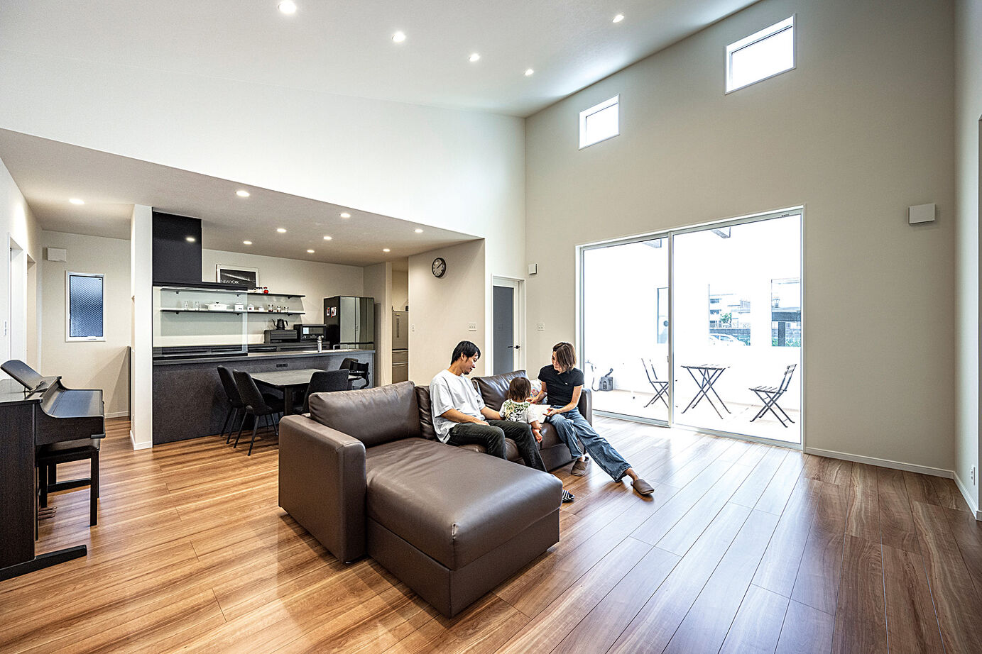 HIGASHIKENCHIKU 東建築の建築実例画像