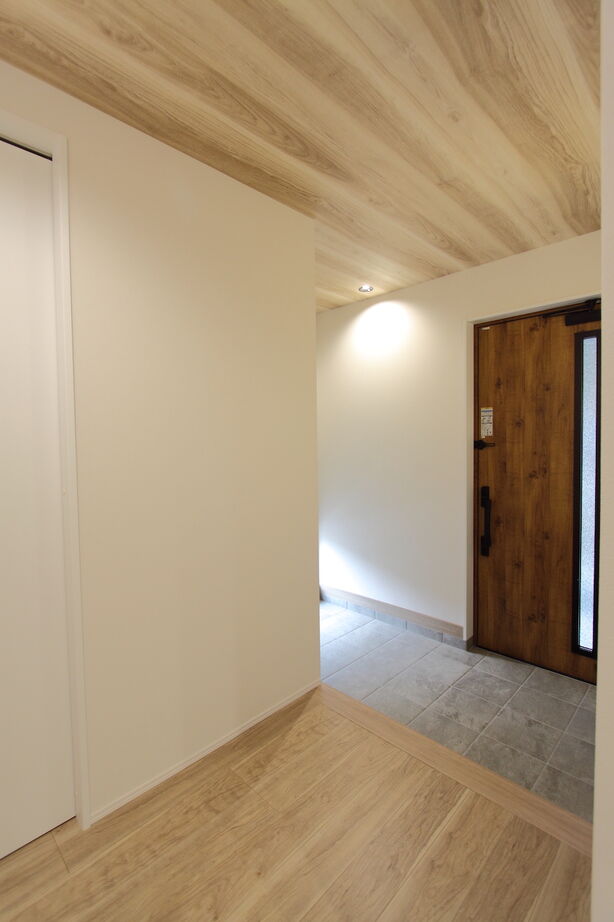 シンヨウ建設 【大阪府/2000万円台/全棟気密測定/敷地52坪】ナチュラルだけどモダン、快適動線が魅力のおしゃれ空間の建築実例画像8