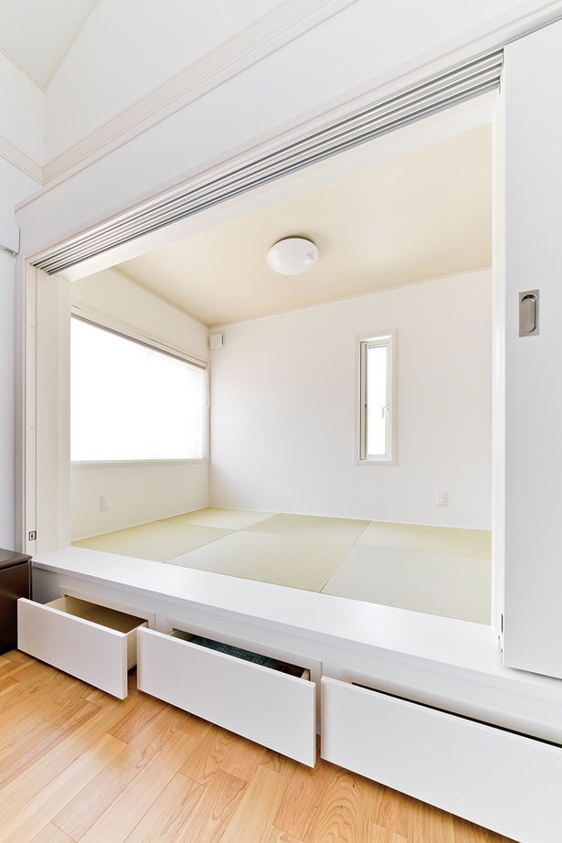 吹抜けの家  福山住宅 【2500～3000万円】思わず見上げる吹抜けリビング。家事ラクの工夫が満載のナチュラルな家の建築実例画像5