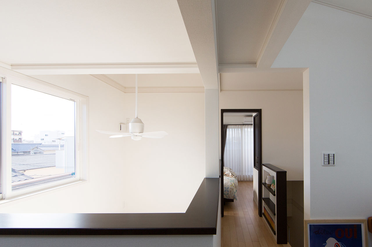 吹抜けの家  福山住宅 【1500～2000万円】15坪の土地に建てた空間がつながる家。プライベート感と開放感が同居する設計の妙の建築実例画像9