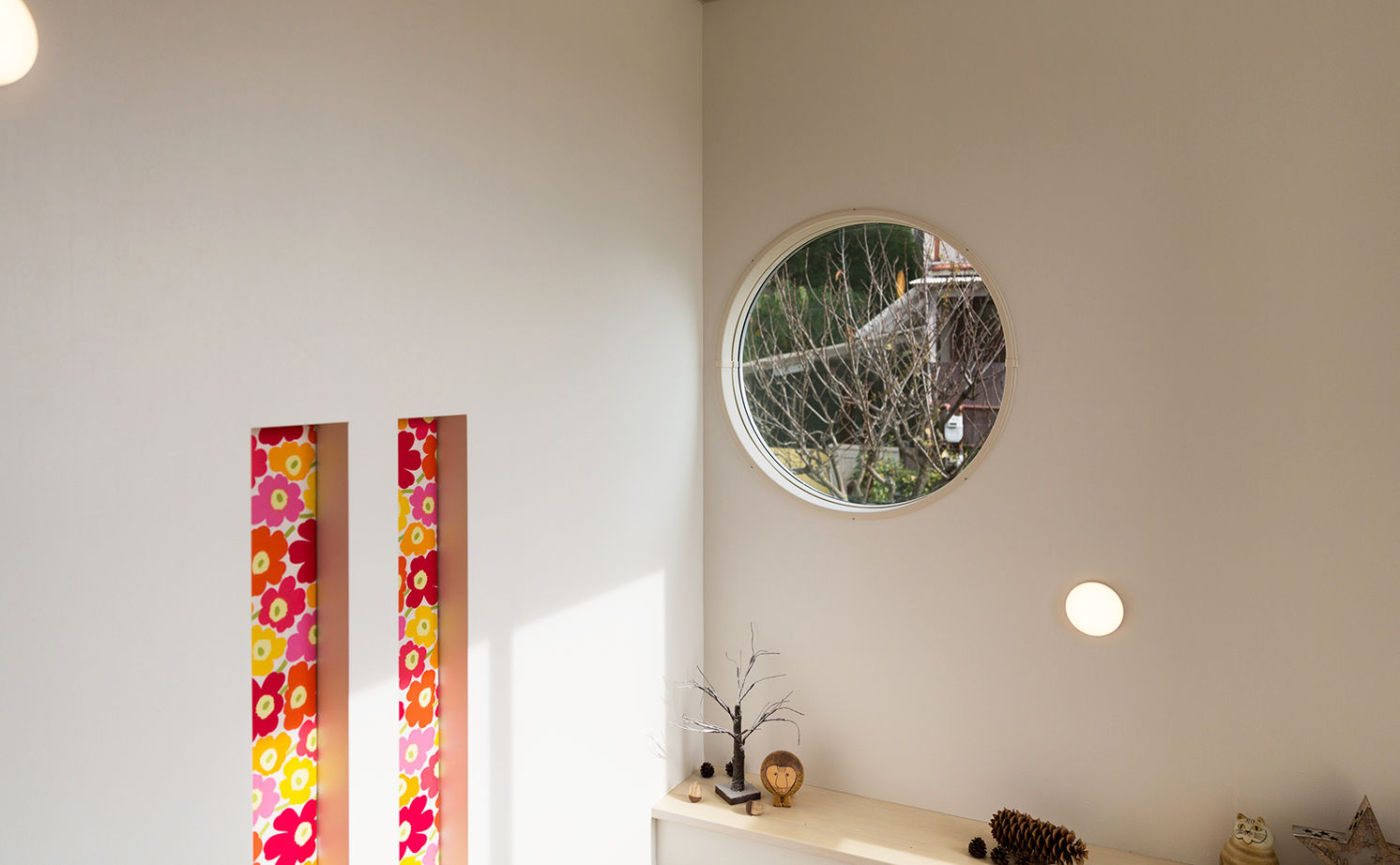 吹抜けの家  福山住宅 【4000万円～】高台を愉しむ家。アール設計の眺望リビング、上品なインテリア…繊細に想いを形にの建築実例画像13