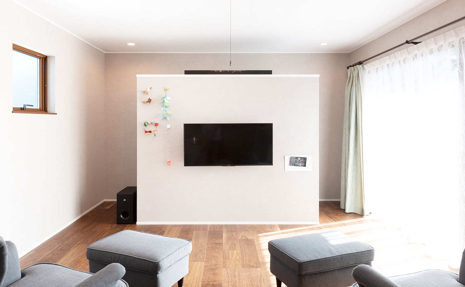 吹抜けの家  福山住宅 【3000～3500万円】イギリス生活のエッセンスを盛り込んで設計。北摂エリアで土地から叶えた動線のいい家の建築実例画像2