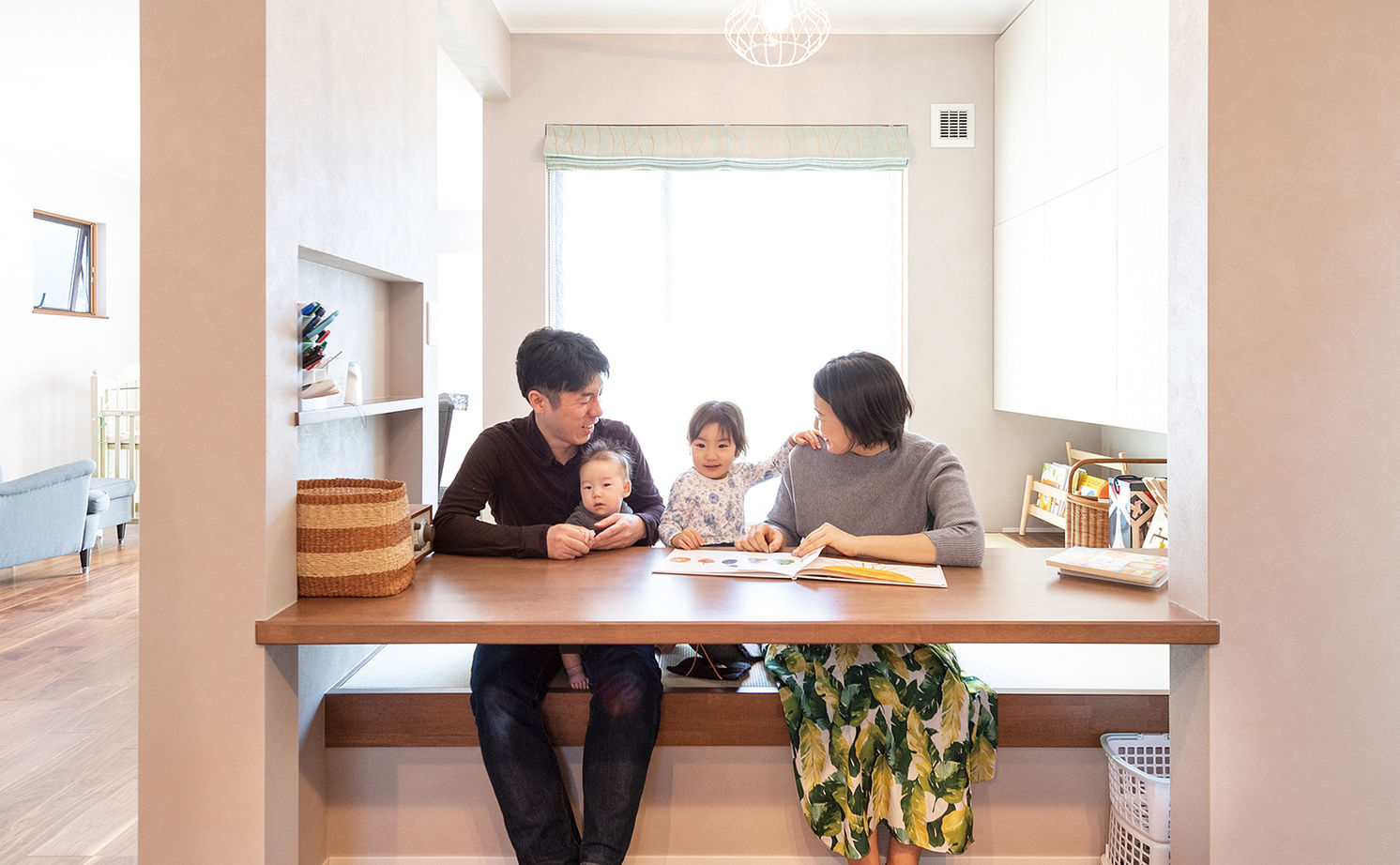 吹抜けの家  福山住宅 【3000～3500万円】イギリス生活のエッセンスを盛り込んで設計。北摂エリアで土地から叶えた動線のいい家の建築実例画像6