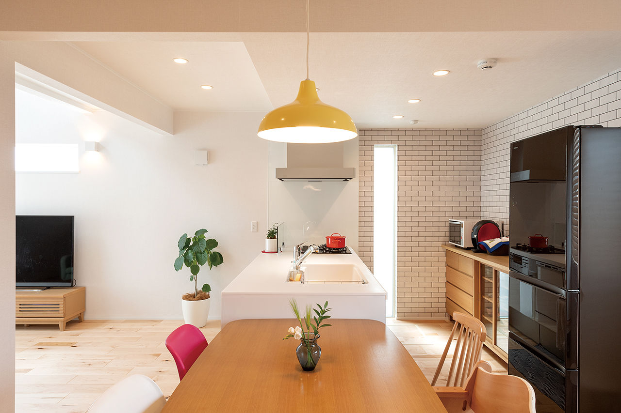 吹抜けの家  福山住宅 【北摂/2000万円台/土地探し】光あふれる家事室と書斎・勉強室がある吹抜けの家の建築実例画像3