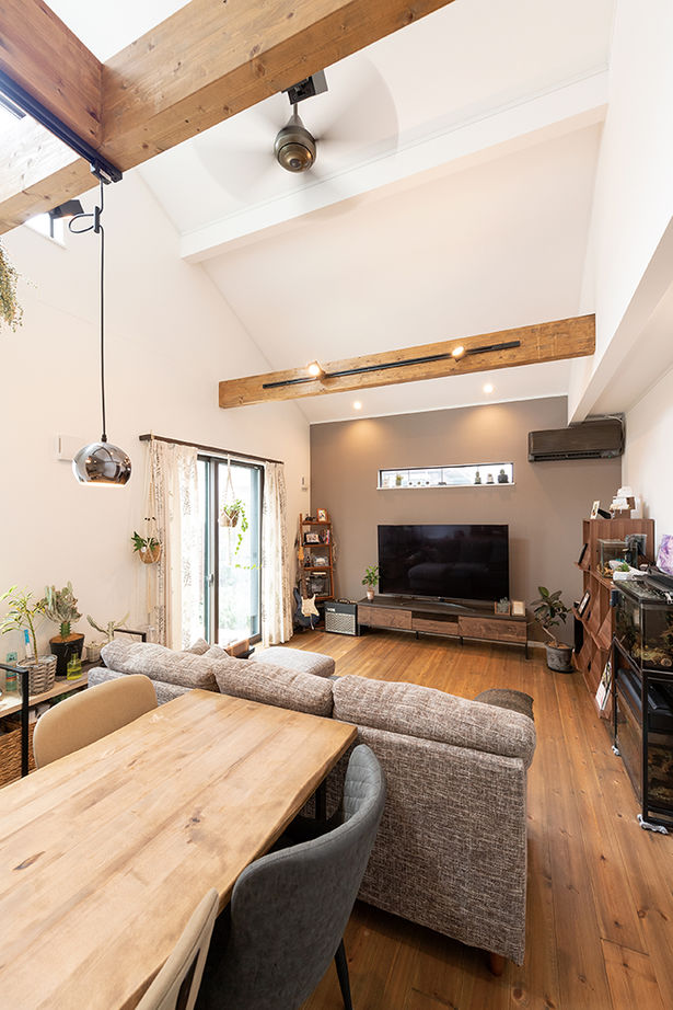 吹抜けの家  福山住宅 【北摂/2000万円台/土地探し】陽射しと緑に癒されるガーデンカフェみたいな家の建築実例画像3