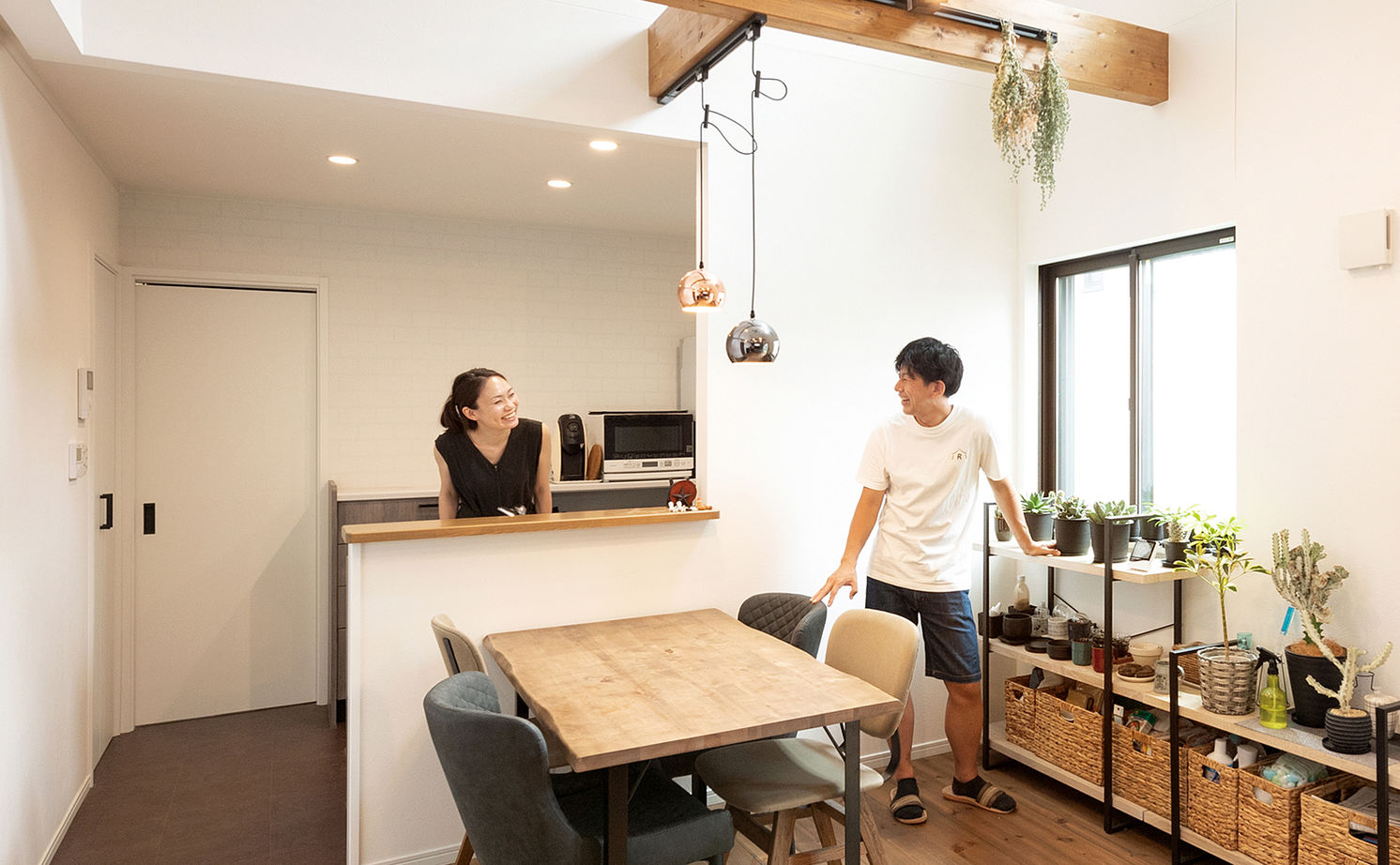 吹抜けの家  福山住宅 【北摂/2000万円台/土地探し】陽射しと緑に癒されるガーデンカフェみたいな家の建築実例画像16