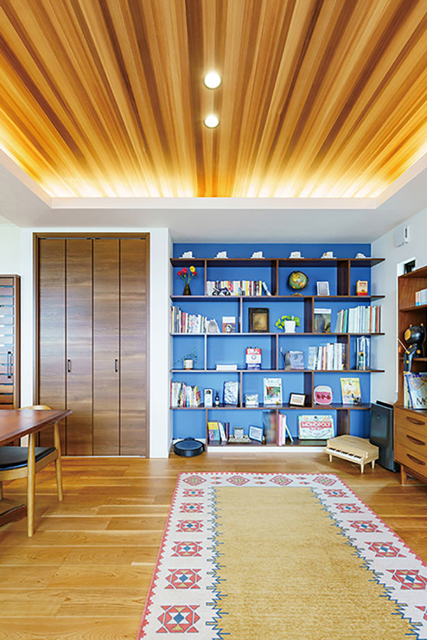 吹抜けの家  福山住宅 【北摂/2000万円台/土地探し/２階リビング/間取有り】憧れの建築を繊細に表現。眺望を満喫するアートな家の建築実例画像3