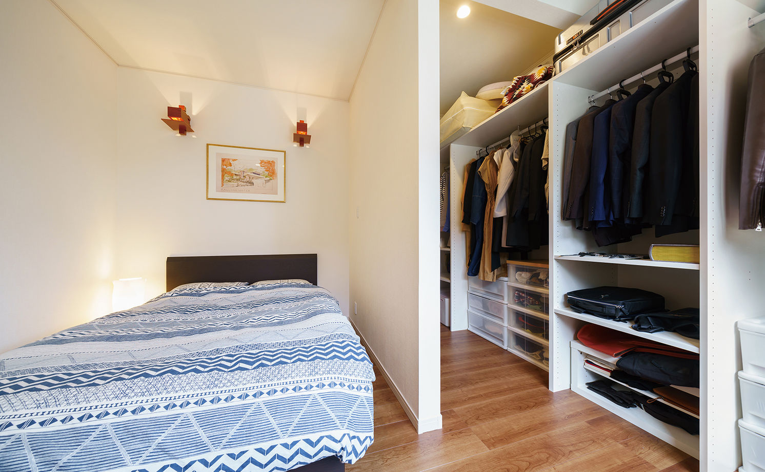 吹抜けの家  福山住宅 【北摂/2000万円台/土地探し/２階リビング/間取有り】憧れの建築を繊細に表現。眺望を満喫するアートな家の建築実例画像15