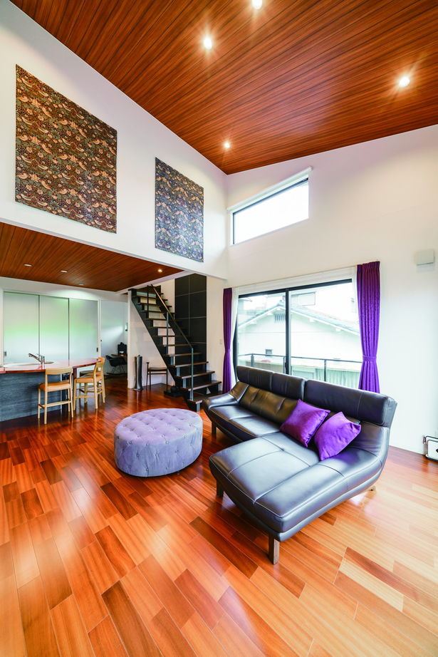 吹抜けの家  福山住宅 【北摂/2000万円台/土地探し/吹抜け/間取有り】北摂の緑豊かな街並みを見下ろす、景観の家の建築実例画像2