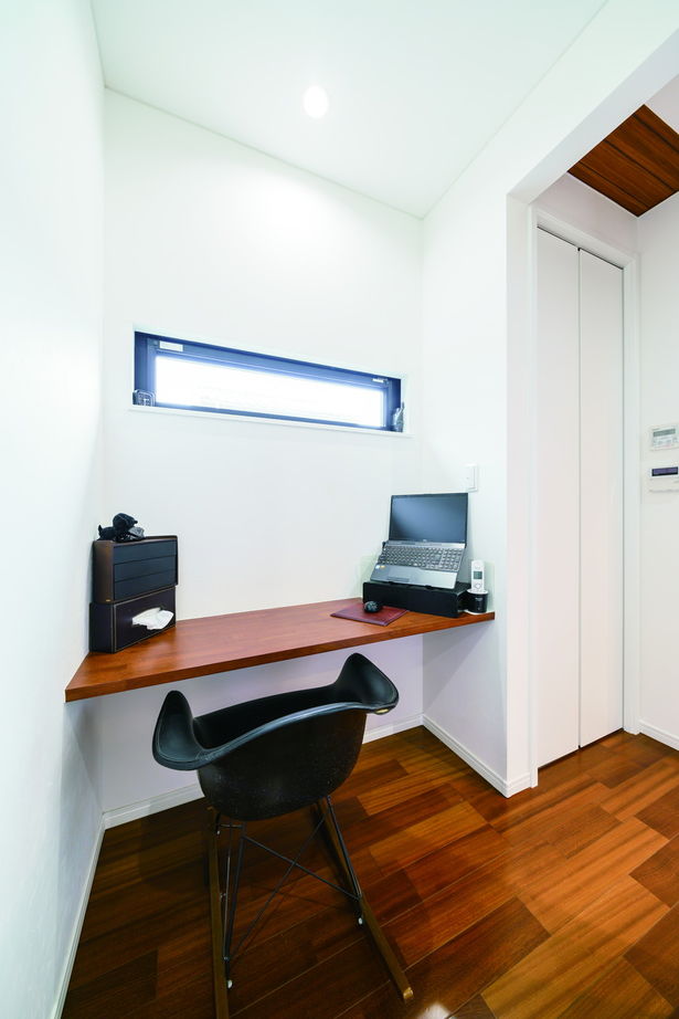 吹抜けの家  福山住宅 【北摂/2000万円台/土地探し/吹抜け/間取有り】北摂の緑豊かな街並みを見下ろす、景観の家の建築実例画像6