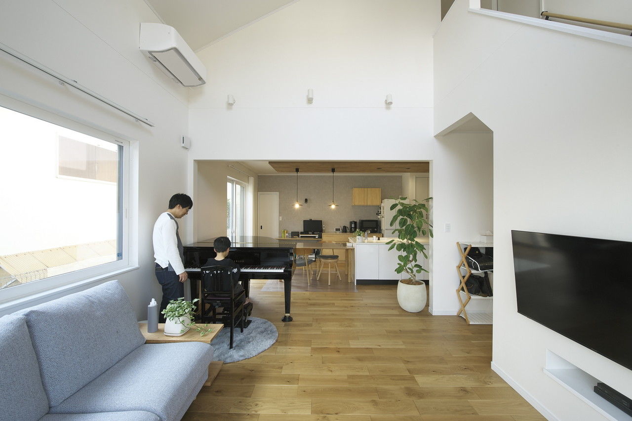 吹抜けの家  福山住宅 【北摂/3000万円台/土地探し/吹抜け/間取有り】忙しいママとパパを応援！家事の時短に貢献する家の建築実例画像5