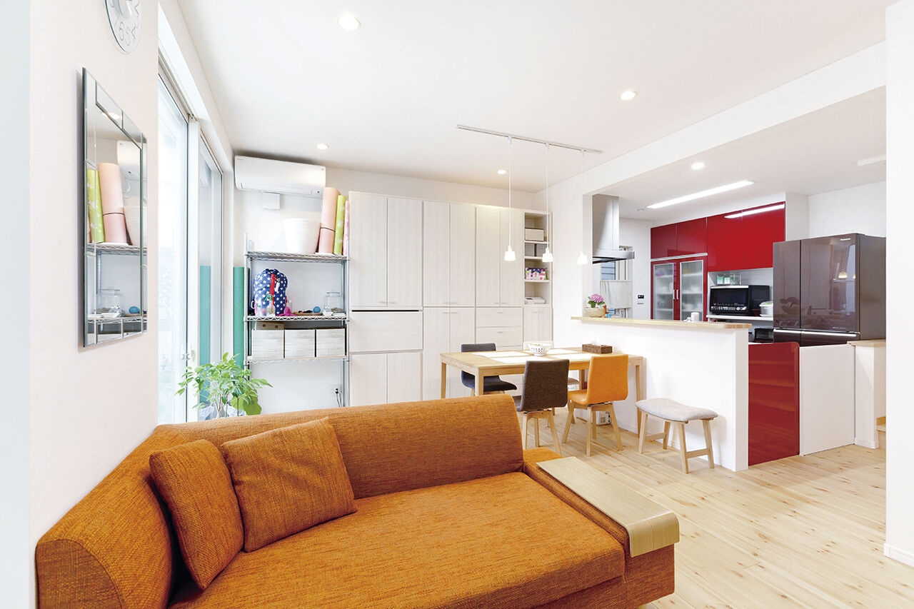 吹抜けの家  福山住宅 【大阪市/2000万円台/屋外吹抜け/間取有り】外からの視線を気にせず暮らせる、インナーテラスのある家の建築実例画像2