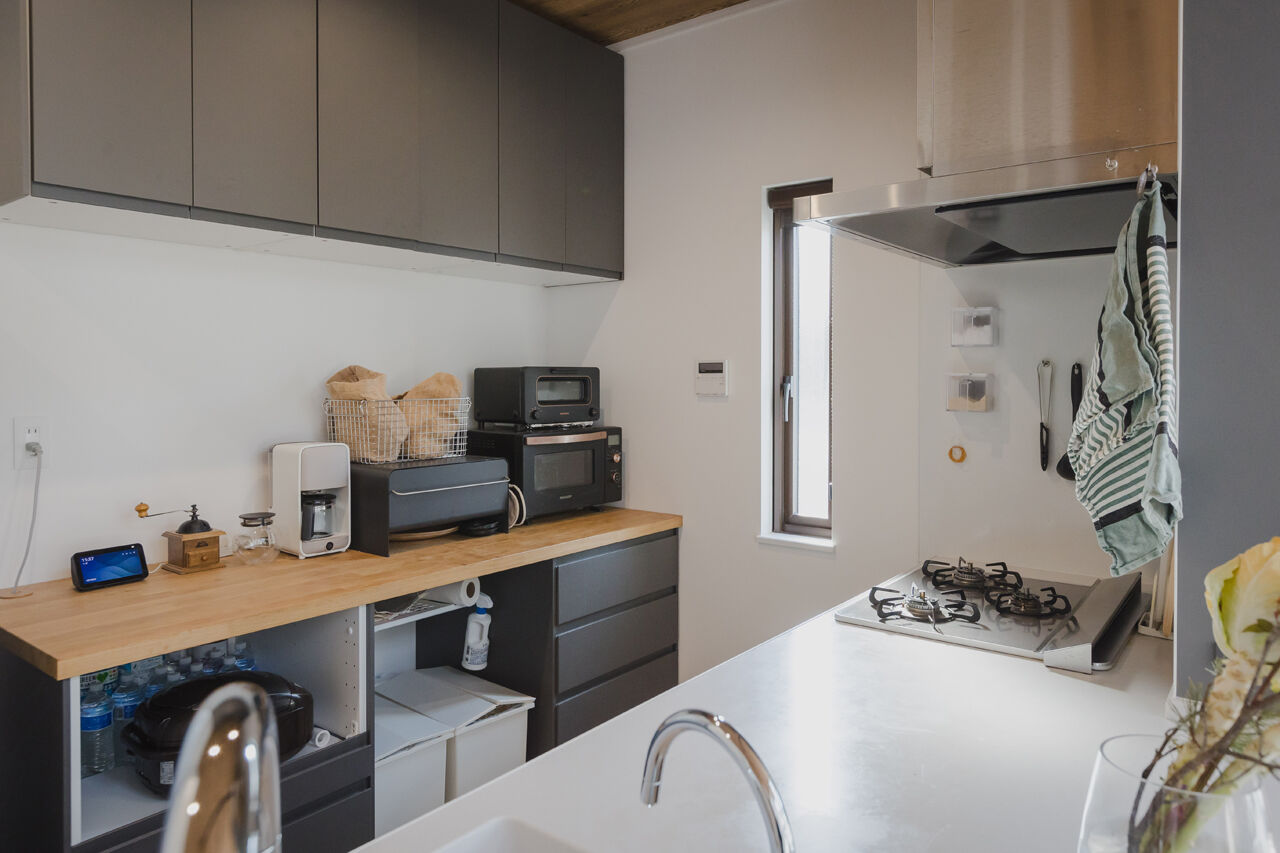 吹抜けの家  福山住宅 【北摂/2000万円台/庭付き】10帖もの吹抜けを心地よく愉しむ。性能と動線が叶える快適な家の建築実例画像4