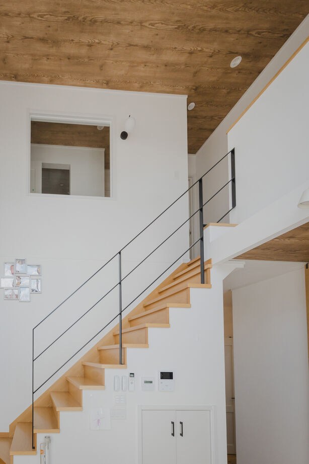 吹抜けの家  福山住宅 【北摂/2000万円台/庭付き】10帖もの吹抜けを心地よく愉しむ。性能と動線が叶える快適な家の建築実例画像5