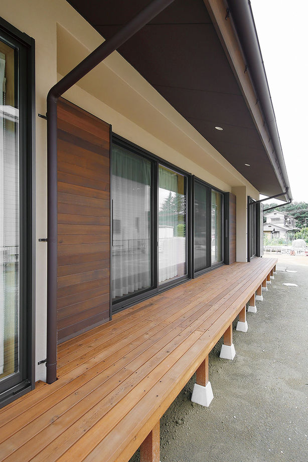 松本建設 ハート・ビル建築設計事務所 【埼玉県/1000万円台/平屋/ウッドデッキ】古民家にならう家づくり。自然素材の魅力あふれる穏やかな暮らしの建築実例画像2