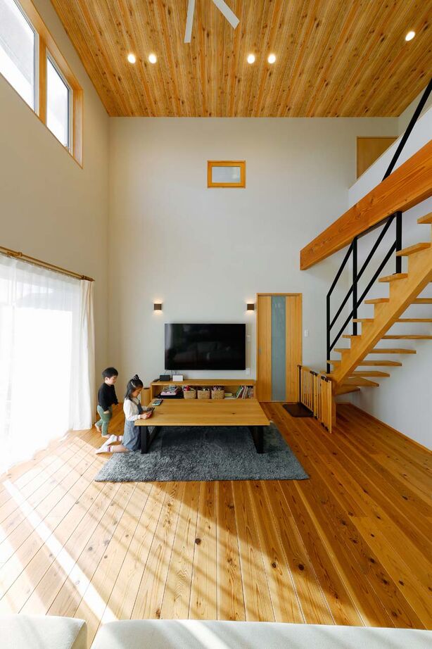 松本建設 ハート・ビル建築設計事務所 【熊谷市／2000万円台／30坪台／間取り図有】3000冊分の本棚など、造作でこだわりを叶えた心地よい木の家の建築実例画像3