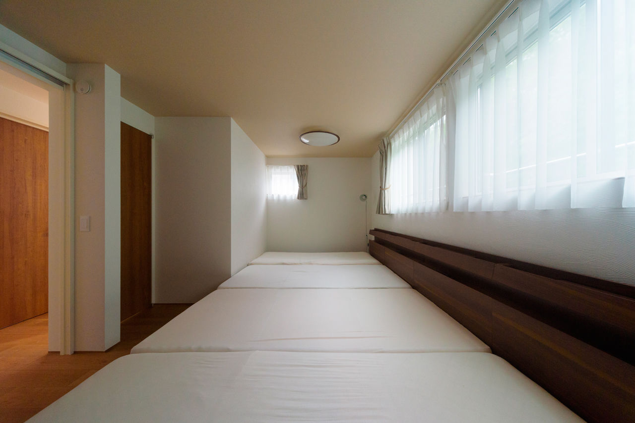 アーキテックス（GROOVY / KANAL HOME / SIMPLE is... / dramacy） 【2000万円台/30坪台/2階建て/モダン/4LDK/間取り図】家事効率を高めた動線に家族がゆったりと過ごせるLDKの建築実例画像9