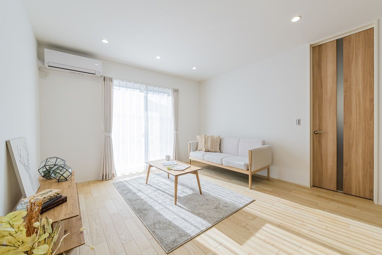 アーキテックス（GROOVY / KANAL HOME / SIMPLE is... / dramacy） 【2階建て/狭小間口5.9ｍ/30坪台/間取り図/駐車スペース】無駄な廊下を省き生活スペースを広く取った間取りの建築実例画像2