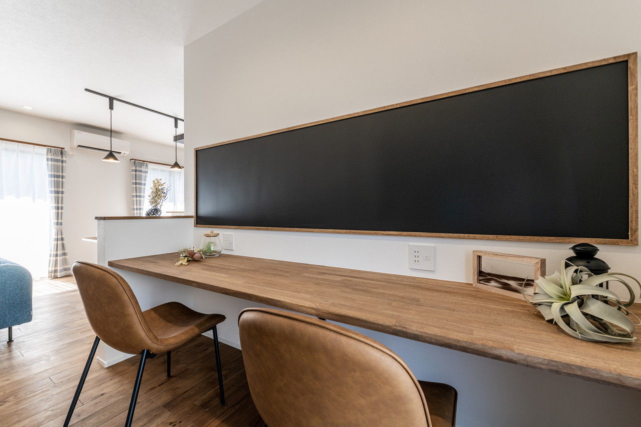 アーキテックス（GROOVY / KANAL HOME / SIMPLE is... / dramacy） 【2階建て/30坪台/駐車スペース有/3LDK/間取り図】LDK中心に自然と家族間のコミュニケーションが取れる家の建築実例画像4