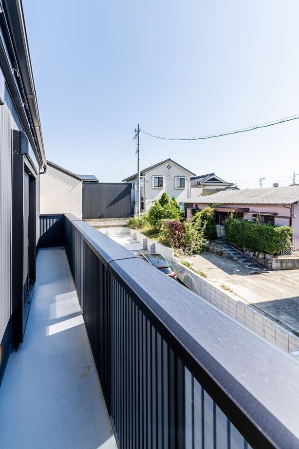 アーキテックス（GROOVY / KANAL HOME / SIMPLE is... / dramacy） 【2階建て/30坪台/駐車スペース有/3LDK/間取り図】LDK中心に自然と家族間のコミュニケーションが取れる家の建築実例画像8