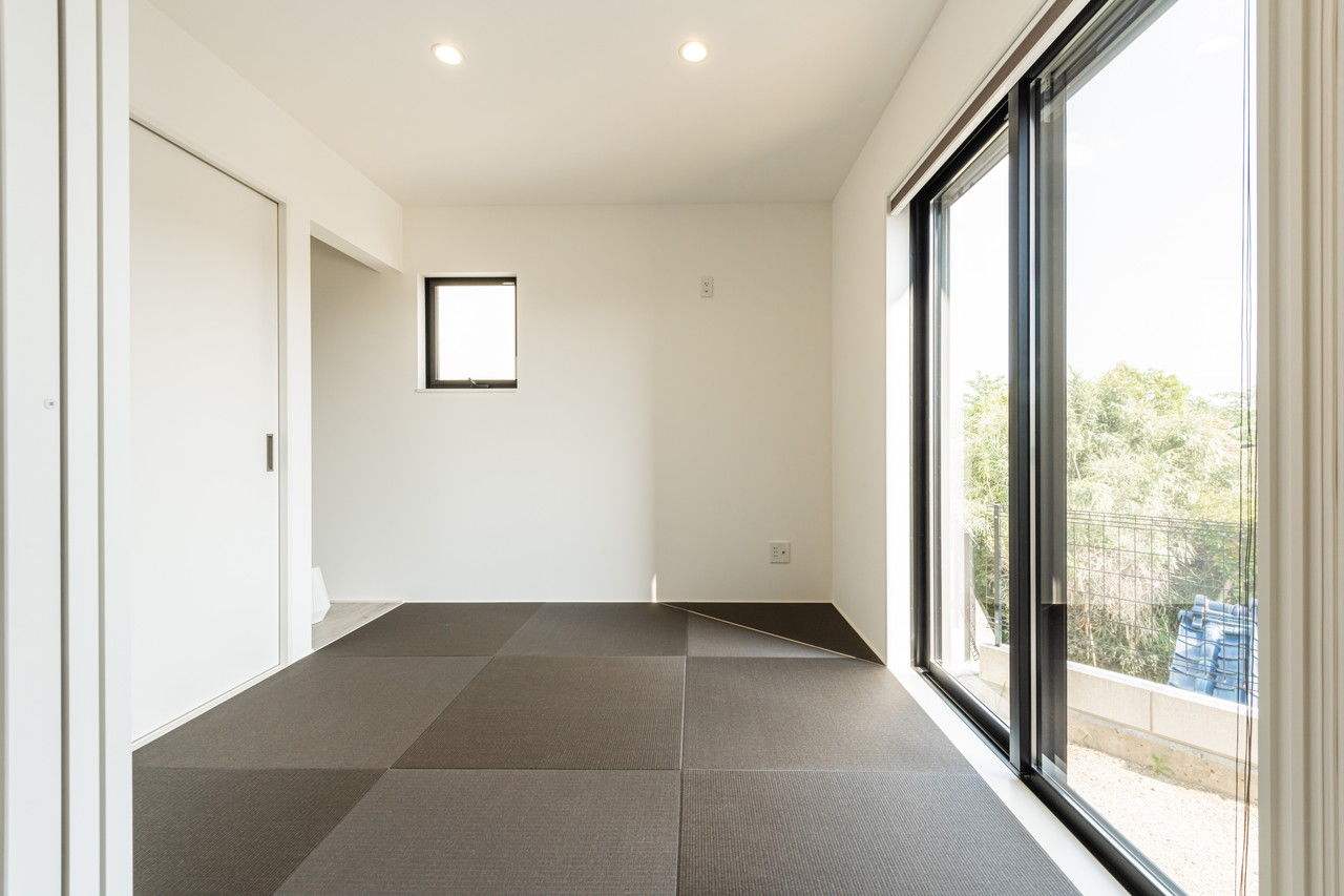 アーキテックス（GROOVY / KANAL HOME / SIMPLE is... / dramacy） 【2階建て/30坪台/3LDK/駐車スペース有/間取り図】シンプルな外観にホテルライクの内観のおしゃれな家の建築実例画像5