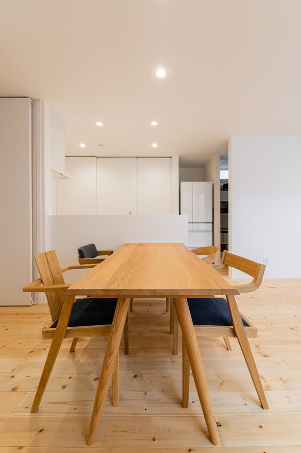 アーキテックス（GROOVY / KANAL HOME / SIMPLE is... / dramacy） 【平屋/20坪台/コンパクト/駐車スペース有/L字型/理想の間取り】家族の時間も個々の時間も大切にした平屋の建築実例画像5