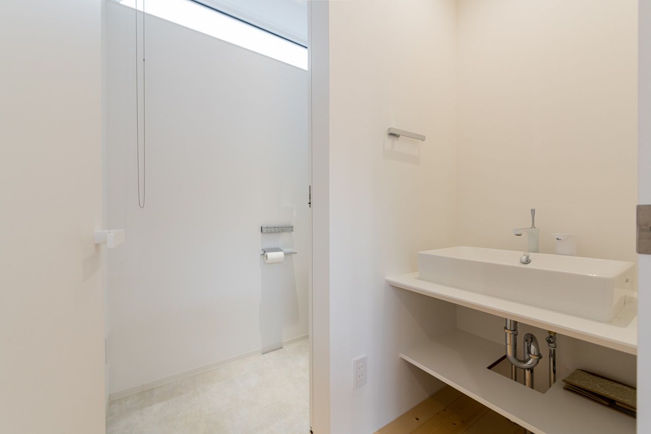 アーキテックス（GROOVY / KANAL HOME / SIMPLE is... / dramacy） 【平屋/20坪台/コンパクト/駐車スペース有/L字型/理想の間取り】家族の時間も個々の時間も大切にした平屋の建築実例画像9