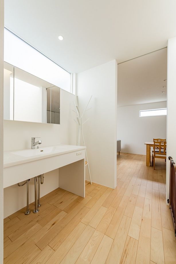 アーキテックス（GROOVY / KANAL HOME / SIMPLE is... / dramacy） 【2階建て/20坪台/コンパクトな家】中庭を2つ設けたコの字型の間取り。道路から見えないプライベート空間の建築実例画像9