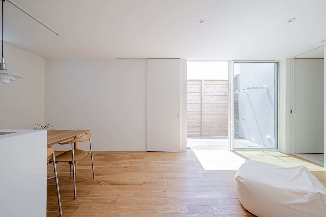 アーキテックス（GROOVY / KANAL HOME / SIMPLE is... / dramacy） 【2階建て/20坪台/コンパクト/シンプル/中庭/駐車スペース有】動線・間取りの工夫で家事の時短を実現した家の建築実例画像5