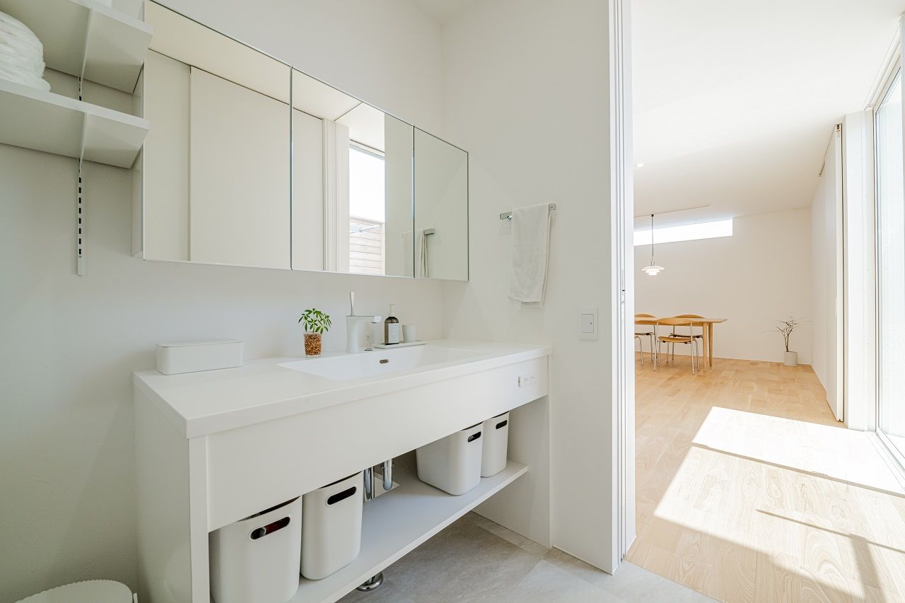 アーキテックス（GROOVY / KANAL HOME / SIMPLE is... / dramacy） 【2階建て/20坪台/コンパクト/シンプル/中庭/駐車スペース有】動線・間取りの工夫で家事の時短を実現した家の建築実例画像7