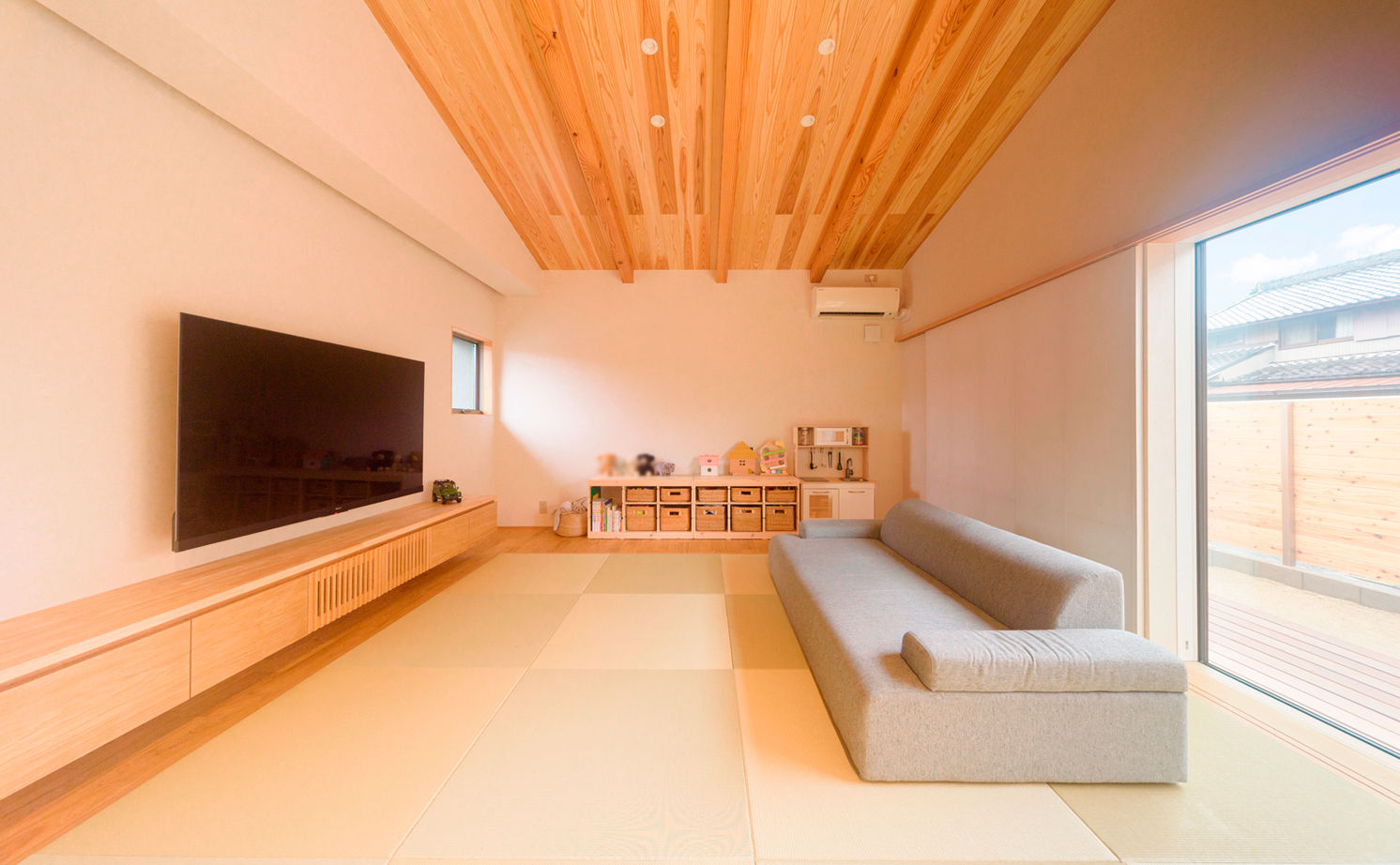 アーキテックス（GROOVY / KANAL HOME / SIMPLE is... / dramacy） 【2000万円台/2階建て/和モダン/30坪台/3LDK/間取り図】無垢材を贅沢に取り入れた和風旅館の佇まいの建築実例画像3