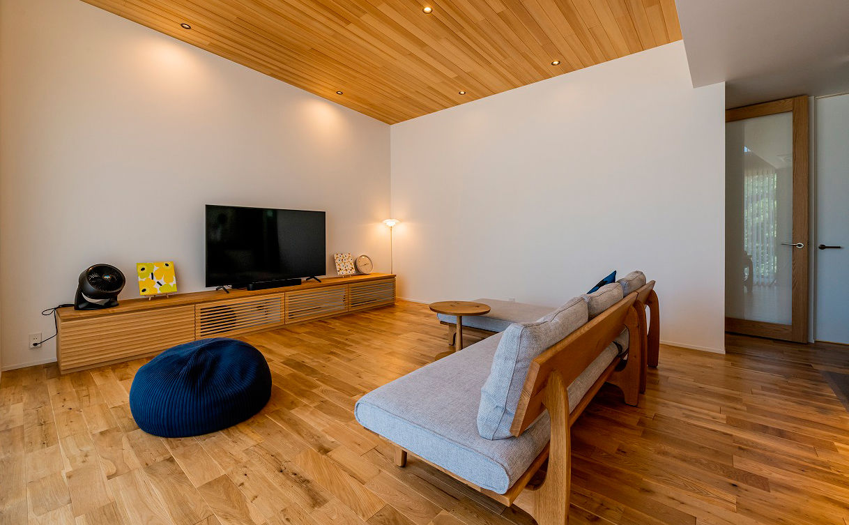 アーキテックス（GROOVY / KANAL HOME / SIMPLE is... / dramacy） 【平屋/三角形の変形地/3LDK/30坪台/間取り図】開放感のある平屋！ポイントは軒のある片流れの大屋根の平屋の建築実例画像14