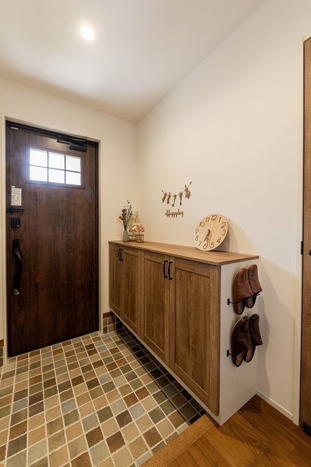 アーキテックス（GROOVY / KANAL HOME / SIMPLE is... / dramacy） 【2階建て/30坪台/4LDK/ウッドデッキ/庭/間取り図】切妻屋根と塗り壁がかわいい南欧カフェ風のお家の建築実例画像15