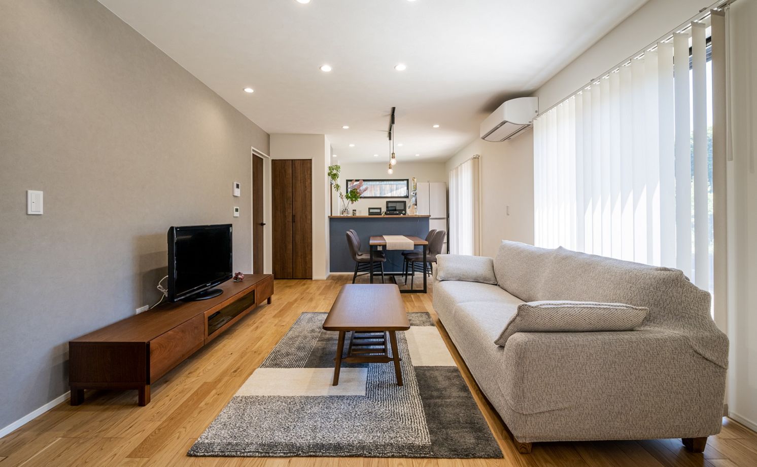 アーキテックス（GROOVY / KANAL HOME / SIMPLE is... / dramacy） 【2階建て/30坪台/4LDK/間取り図】生活スタイルに配慮した動線設計。将来は平屋のように1階で暮らしが完結の建築実例画像2