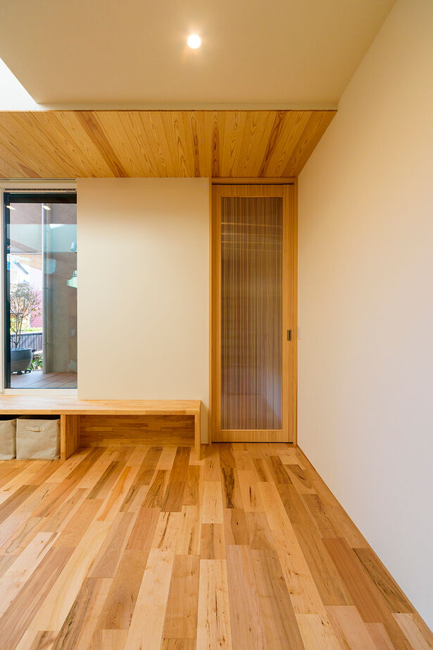 アーキテックス（GROOVY / KANAL HOME / SIMPLE is... / dramacy） 【2階建て/狭小間口5.3ｍ/30坪台/和モダン/中庭/坪庭/理想の間取り】南北に長い土地でも明るく開放的な家の建築実例画像8