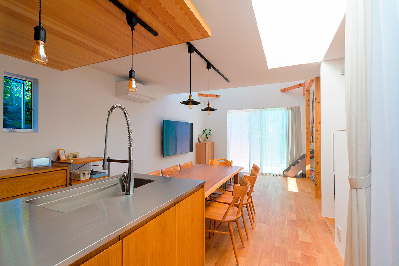 アーキテックス（GROOVY / KANAL HOME / SIMPLE is... / dramacy） 【3000万円台/2階建て/30坪台/4LDK/駐車スペース有/間取り図】土間×吹抜けリビングのある子育てハウスの建築実例画像4