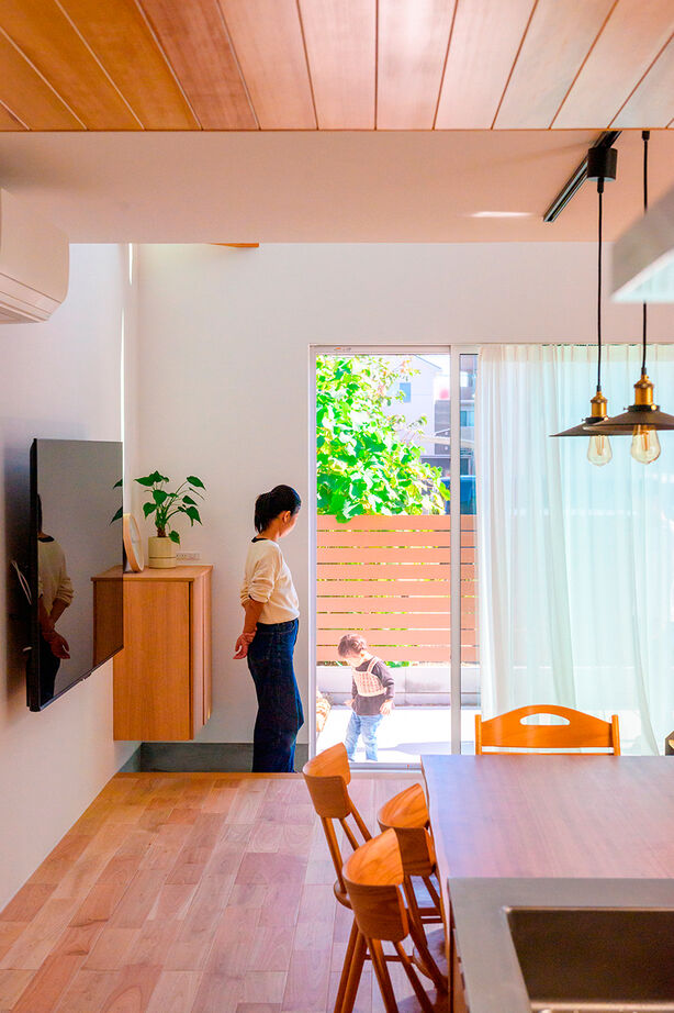 アーキテックス（GROOVY / KANAL HOME / SIMPLE is... / dramacy） 【3000万円台/2階建て/30坪台/4LDK/駐車スペース有/間取り図】土間×吹抜けリビングのある子育てハウスの建築実例画像5