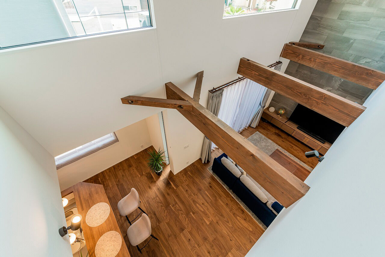 アーキテックス（GROOVY / KANAL HOME / SIMPLE is... / dramacy） 【2000万円台/2階建て/30坪台/駐車スペース有/2LDK/間取り図】吹抜けリビングで過ごす癒しの時間の建築実例画像3