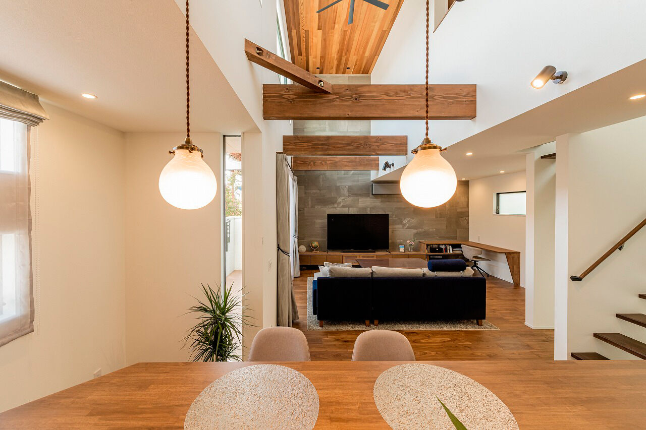 アーキテックス（GROOVY / KANAL HOME / SIMPLE is... / dramacy） 【2000万円台/2階建て/30坪台/駐車スペース有/2LDK/間取り図】吹抜けリビングで過ごす癒しの時間の建築実例画像6